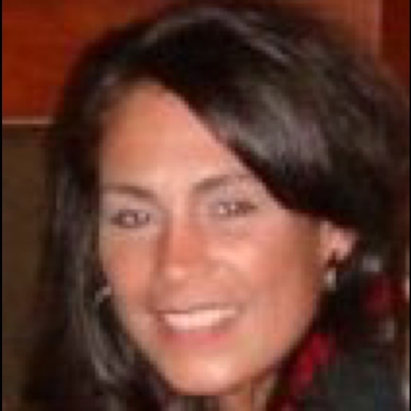 Meet your Posher, Angela - Picture 1 of 1